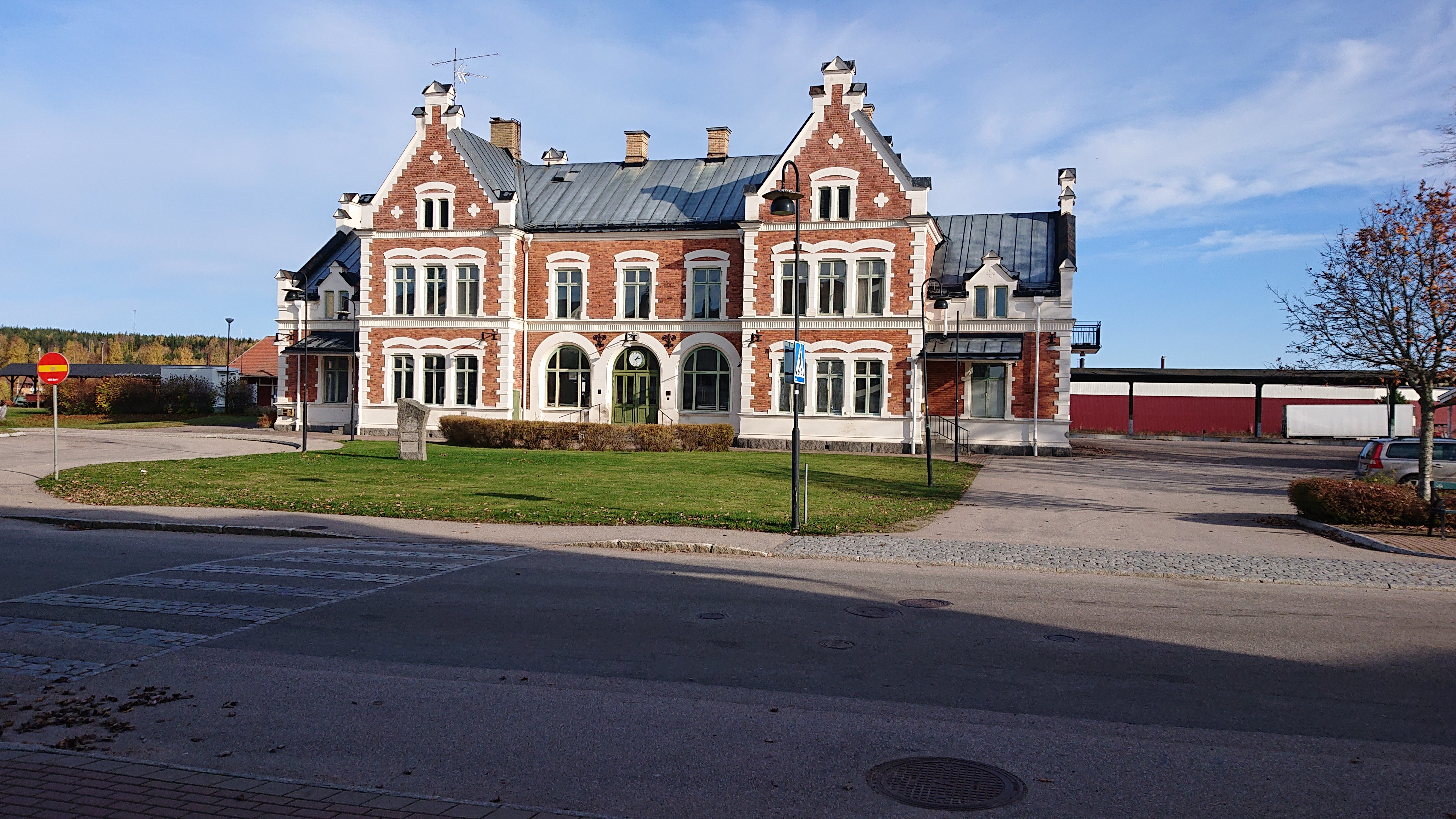 Stationshuset bild på framsidan